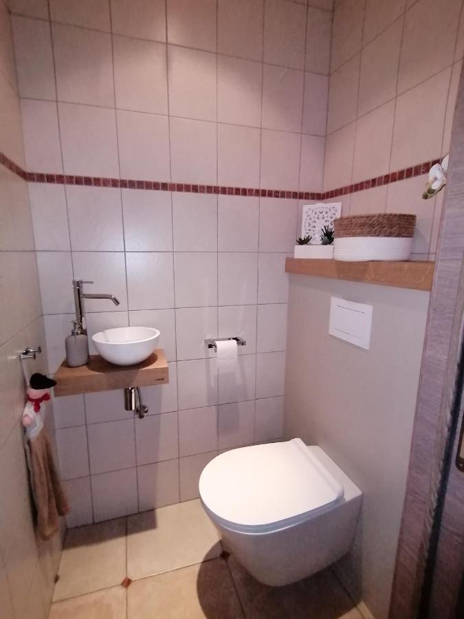 Le Clos Du Montys Louveigné Extérieur photo